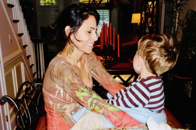 Σοκ στο Κονέκτικατ: 20χρονος χτύπησε με σφυρί μέχρι θανάτου τη μητέρα του - Μετά έτρεχε και φώναζε "Μαμά"