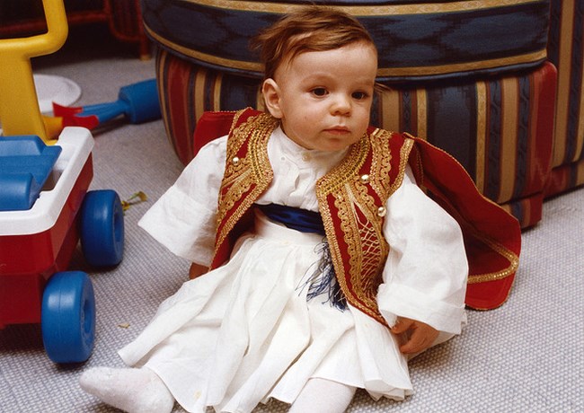 Γιάννα Αγγελοπούλου: Οικογενειακές φωτογραφίες από την 25η Μαρτίου - "Η παράδοση συνεχίστηκε με την επόμενη γενιά"