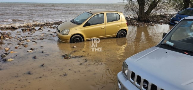 Σε εξέλιξη η κακοκαιρία: Ήχησε το 112 σε Χίο και Σέριφο - Εκκληση για περιορισμό μετακινήσεων