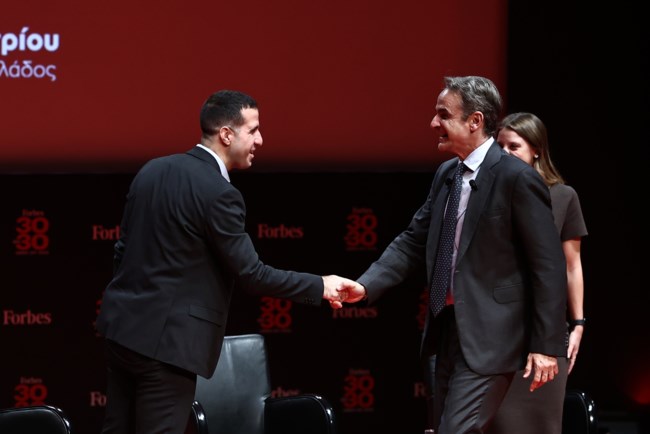 Live η εκδήλωση του Forbes 30 under 30 - Greek List 2026: Ο Κυριάκος Μητσοτάκης συνομίλησε με startuppers
