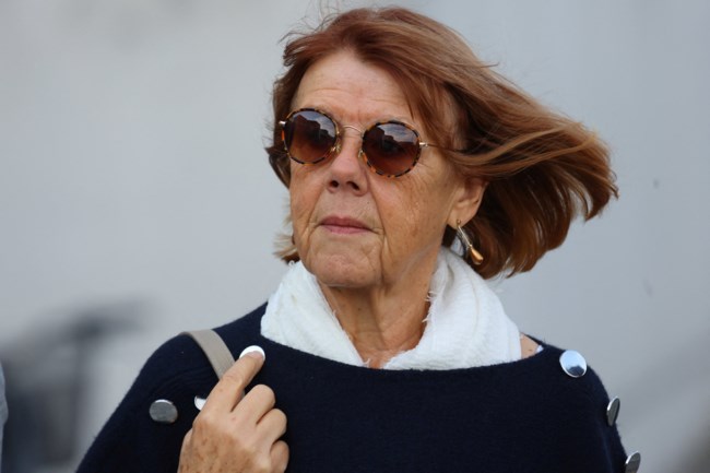 Η νέα ζωή της Ζιζέλ Πελικό: Η γυναίκα που στάθηκε ατρόμητη απέναντι στους 50 βιαστές της, άλλαξε όνομα και ζει σε χωριό