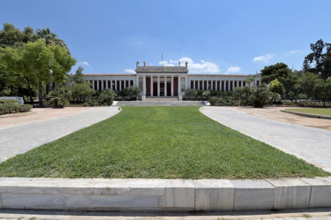 Εθνικό Αρχαιλογικό Μουσείο κήπος