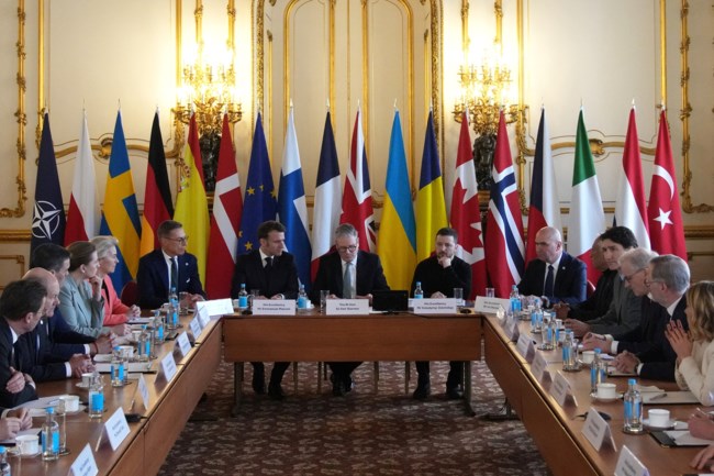Λονδίνο: Ολοκληρώθηκε η σύνοδος για το μέλλον της Ουκρανίας - Είμαστε όλοι στο πλευρό σας, είπαν οι ηγέτες στον Ζελένσκι