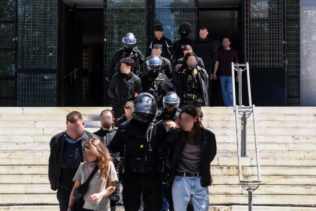 ΑΠΘ: Αυτεπάγγελτη προανάκριση για τα επεισόδια - Ελεύθεροι οι 39 προσαχθέντες- Παραμένει για νοσηλεία 20χρονος