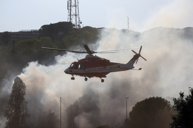 Ιταλία: Πυρκαγιά ξέσπασε κοντά σε στούντιο της Rai στη Ρώμη- Εξερράγησαν αυτοκίνητα, εκκενώθηκαν πολυκατοικίες