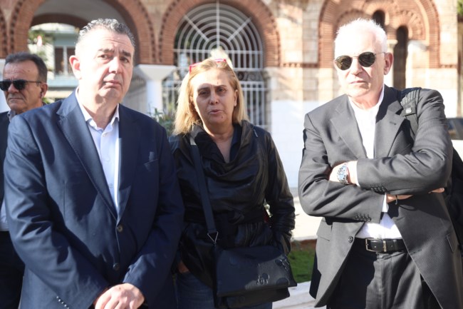 Κηδεία Κώστα Χαρδαβέλλα