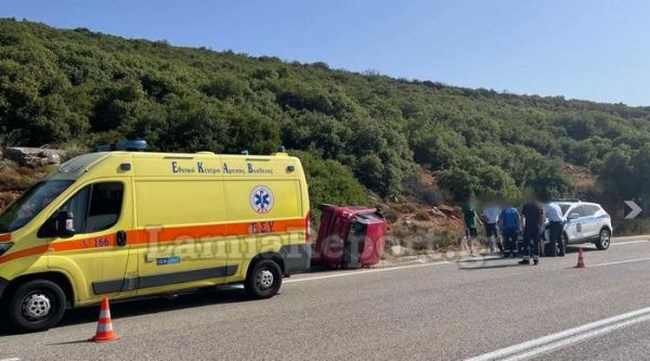 Τροχαίο στη Λαμία: Τούμπαρε αυτοκίνητο - Με γρατζουνιές γλίτωσε η οδηγός