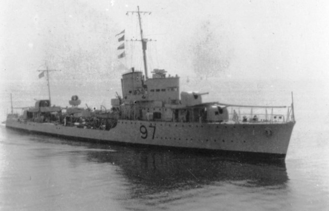 Πώς είναι σήμερα το ναυάγιο του ένδοξου αντιτορπιλικού "Υδρα" - Η ιστορία του [εικόνες - βίντεο]