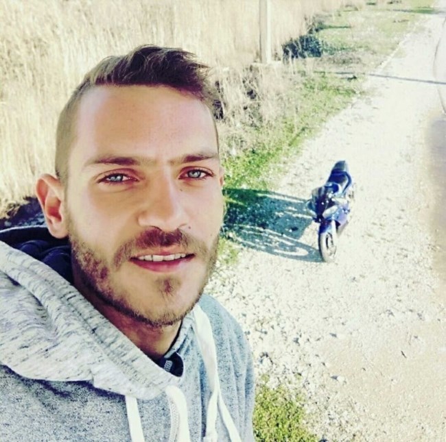 μπα΄μπης