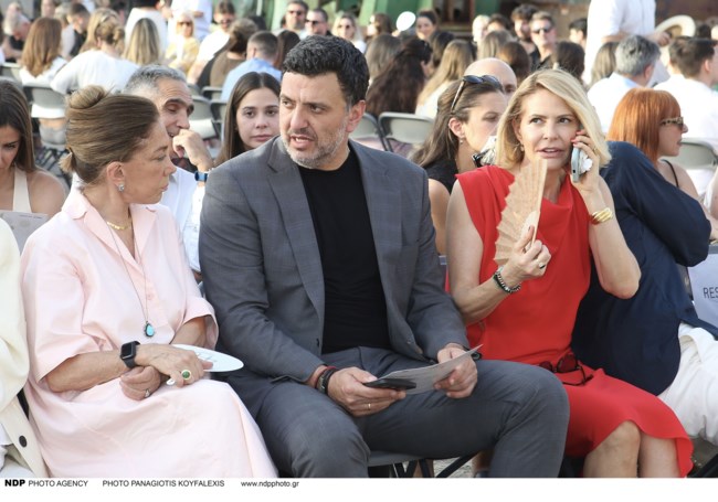 Τζένη Μπαλατσινού