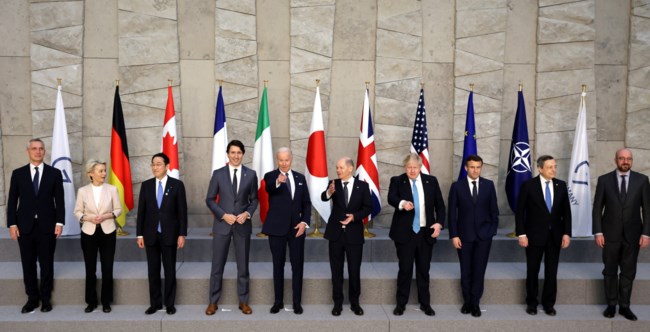 Λευκός Οίκος:  G7 και ΕΕ θα εμποδίσουν την Μόσχα να χρησιμοποιήσει τα αποθέματά της σε χρυσό