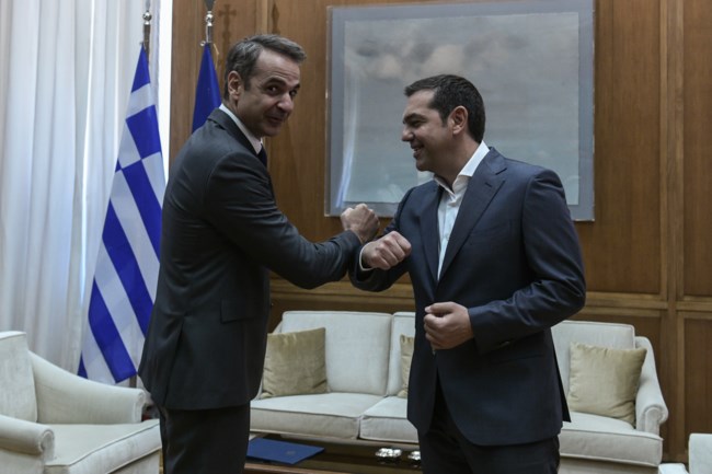 mitsotakis tsipras grafeio vouli