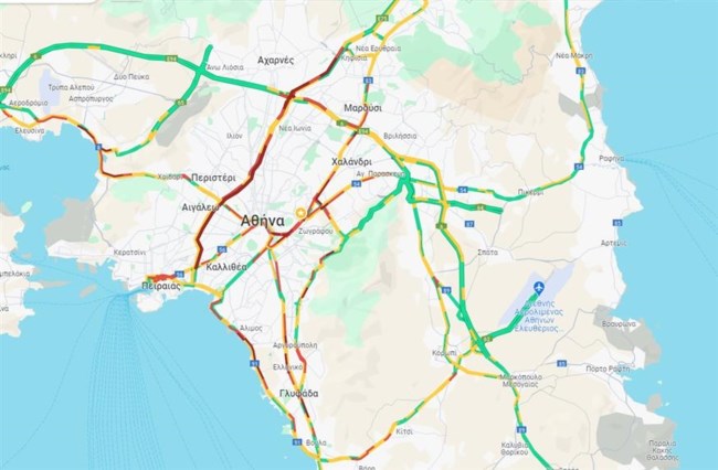 Live η κίνηση: Στο "κόκκινο" οι δρόμοι της Αθήνας λόγω της βροχής - Μπλοκάρισε ο Κηφισός, προβλήματα στην παραλιακή
