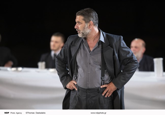 Πού θα δούμε την sold out "Αντιγόνη" με Τρίγγου -Μπισμπίκη τον Αύγουστο και τον Σεπτέμβριο