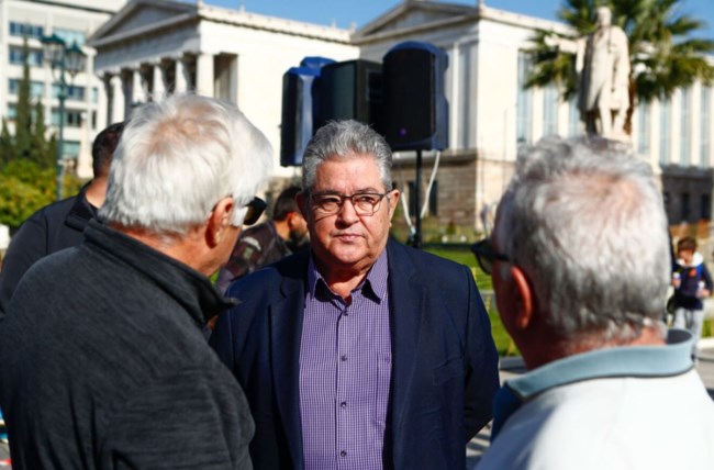 ΔΗΜΗΤΡΗΣ ΚΟΥΤΣΟΥΜΠΑΣ