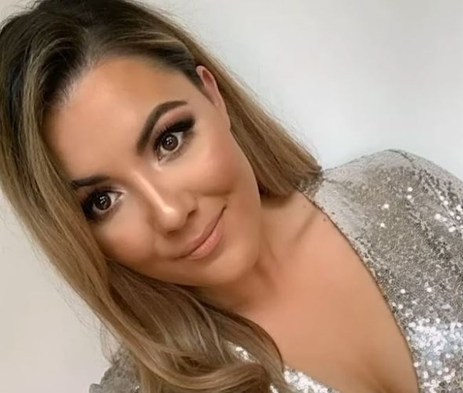 ΕΡΩΤΙΚΗ ΣΧΕΣΗ ΠΕΘΕΡΟΣ ΝΥΦΗ