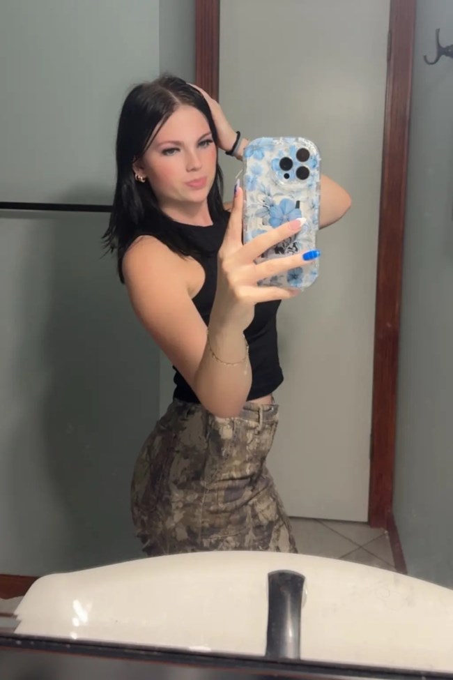 Θρίλερ με 18χρονη σε κρουαζιέρα: Τη βρήκε νεκρή η καμαριέρα, τυλιγμένη σε κουβέρτα κάτω από το κρεβάτι