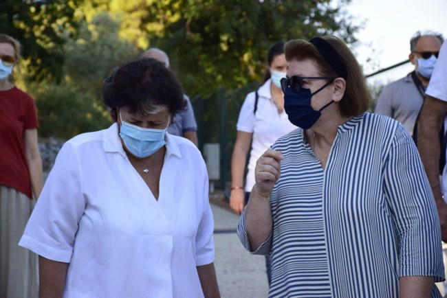 Μενδώνη
