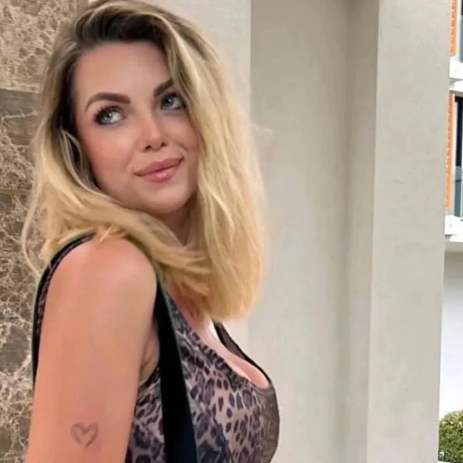 ΣΛΟΒΕΝΙΑ INFLUENCER ΝΕΚΡΗ