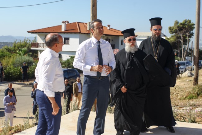 Φωτιά στο Μάτι- Μητσοτάκης: Δημιουργείται νέος οικισμός για τους άστεγους πυρόπληκτους [εικόνες]