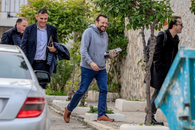σπέτσες