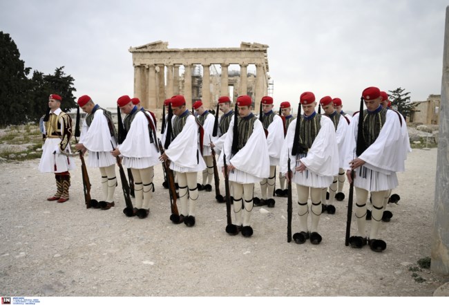επαρση σημαιας ακροπολη