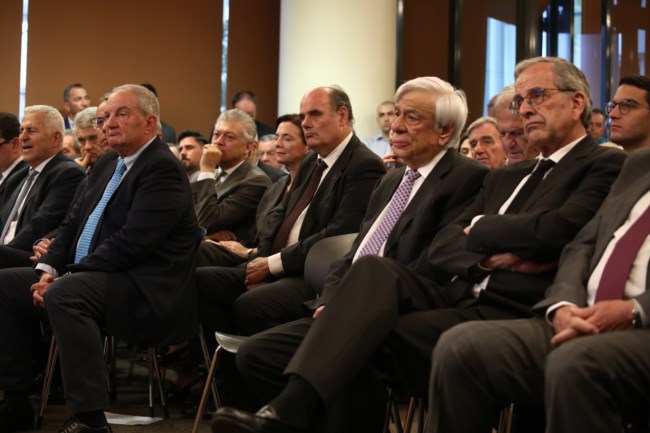 ΠΑΡΟΥΣΙΑΣΗ ΒΙΒΛΙΟΥ