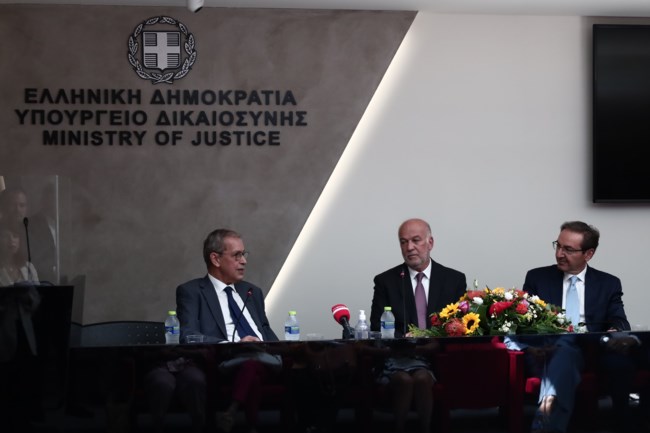 Ο Γιώργος Φλωρίδης υπουργός Δικαιοσύνης