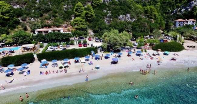 Αφιέρωμα στη ρομαντική Σκόπελο: Το νησί του "Mamma mia!", οι παραλίες και το εξαιρετικό φαγητό