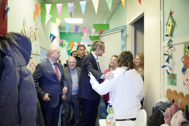 Επίσκεψη Μητσοτάκη στο "Σπίτι του Παιδιού": "Πρέπει να προνοούμε και για τις πιο σκληρές υποθέσεις"