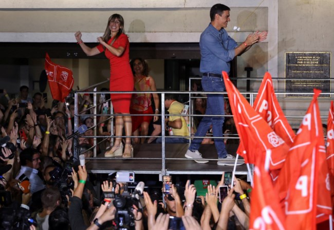 Ανάλυση: Γιατί ο Ισπανός πρωθυπουργός Σάντσεθ αποφάσισε να κάνει "λευκή απεργία" μετά την έρευνα για τη σύζυγό του