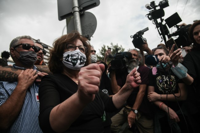 Δίκη Χρυσής Αυγής - Μάγδα Φύσσα: "Ήταν μια σημαντική νίκη, τίποτα δεν έχει τελειώσει ακόμα"
