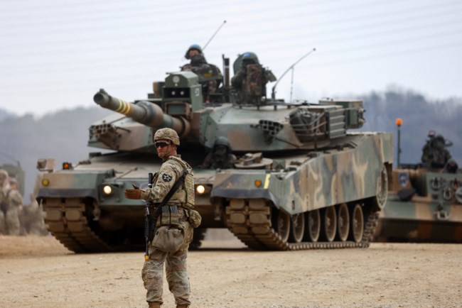 Washington Post: Οι ΗΠΑ ετοιμάζονται για χερσαίες επιχειρήσεις εβδομάδων στο Ιράν