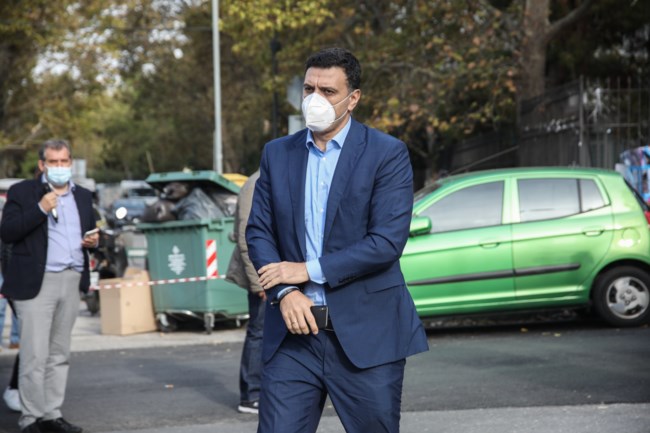 Έρχεται απαγόρευση μετακινήσεων εκτός Αττικής - Τι προανήγγειλε ο Βασίλης Κικίλιας [βίντεο]