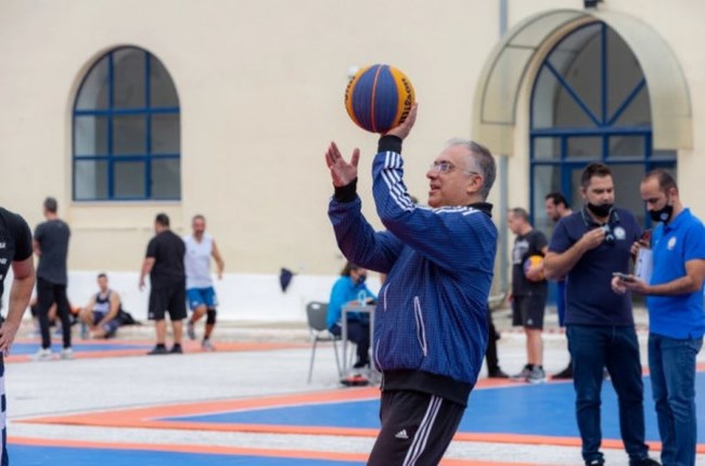 θεοδωρικάκος