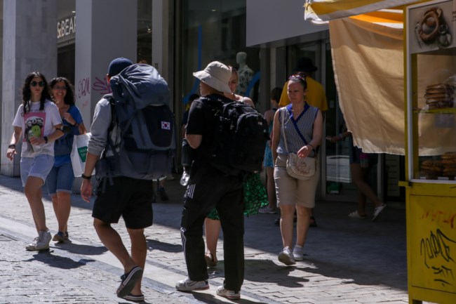 Καλά νέα για τον τουρισμό: Αύξηση στις αφίξεις κατά 884% και κατά 1.000% στις εισπράξεις τον Απρίλιο