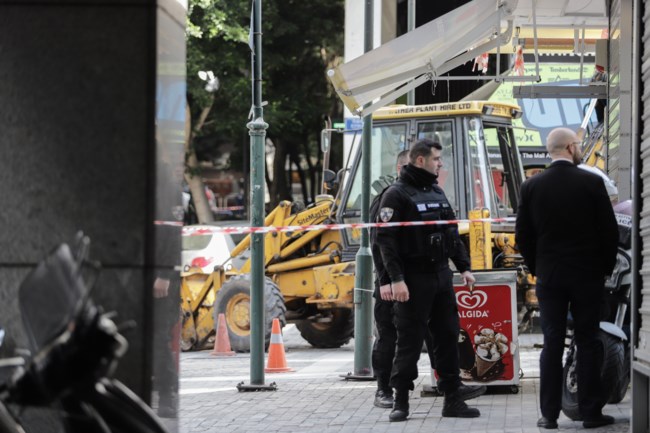 Εκκενώθηκε περιοχή κοντά στο Σύνταγμα - Βρέθηκε οβίδα του Β' Παγκοσμίου Πολέμου