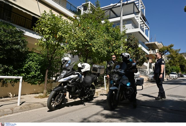 Χαϊδάρι: "Σκότωσα τη μάνα μου, κουράστηκα να τη φροντίζω", είπε ο 50χρονος - Μια μαχαιριά στον λαιμό και δύο στο κεφάλι