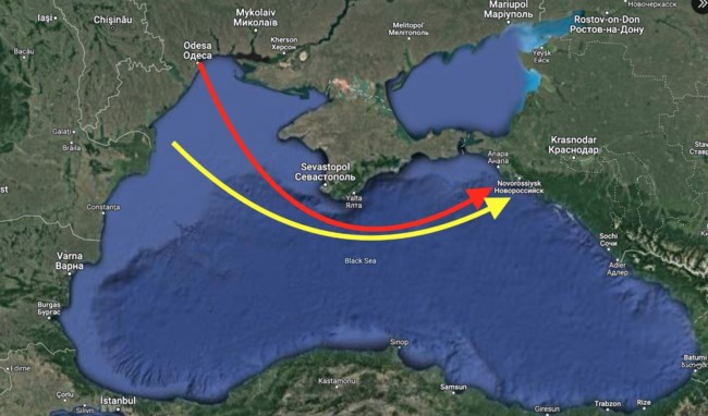 Η στιγμή της επίθεσης με drone στον ρωσικό στόλο στη Μαύρη Θάλασσα - Σοβαρές ζημιές σε πολεμικό πλοίο [βίντεο]