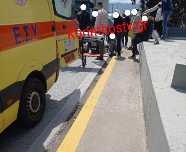 Σοκ στην Κόρινθο: Φορτηγό παρέσυρε και τραυμάτισε σοβαρά δύο τουρίστριες στην Γέφυρα του Ισθμού [εικόνες-βίντεο]