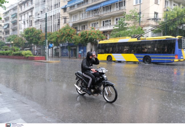 Επιδείνωση του καιρού από σήμερα: Ερχονται καταιγίδες, χαλάζι και ισχυροί άνεμοι - Ποιες περιοχές θα χτυπηθούν