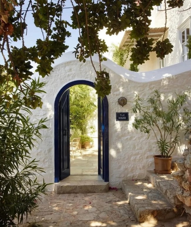 ΜΠΡΑΝΤ ΠΙΤ ΥΔΡΑ