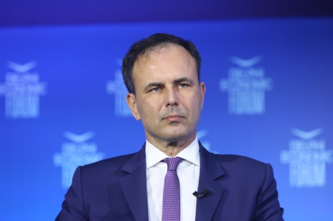 Γιατί παραιτήθηκε ο Πατέλης από το Μαξίμου: Ο γάμος των ομόφυλων ζευγαριών και τo παρασκήνιο
