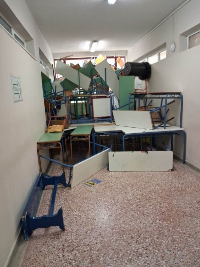 ΡΑΦΗΝΑ ΒΑΝΔΑΛΙΣΜΟΙ