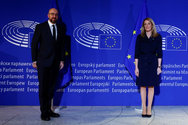 Μέτσολα και Σαρλ Μισέλ