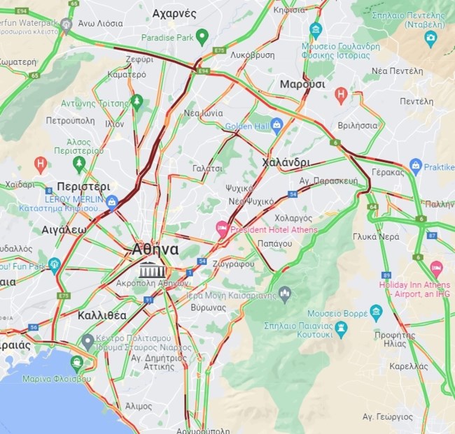 Κίνηση στους δρόμους: Χάος σε όλη την Αττική λόγω της απεργίας - Απροσπέλαστο το κέντρο της Αθήνας