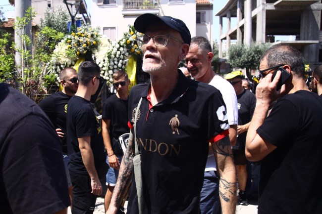Δημήτρης Χατζηχρήστος: Παρόντες φίλοι και αντίπαλοι στην κηδεία του ιδρυτή της Original - Το συγκινητικό μήνυμα της συζύγου του