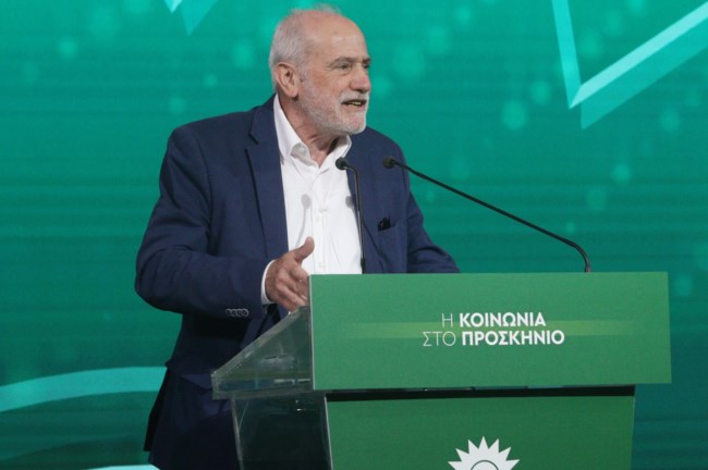 Γιάννης Κουτσούκος