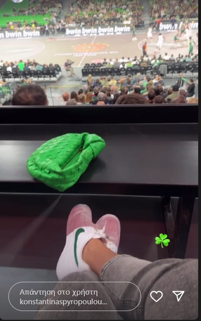 Κωνσταντίνα Σπυροπούλου: Η στιλάτη εμφάνιση στο ΟΑΚΑ για τον Παναθηναϊκό - Οι πράσινες πινελιές στο look της