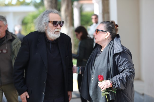 κηδεια παπασταθη